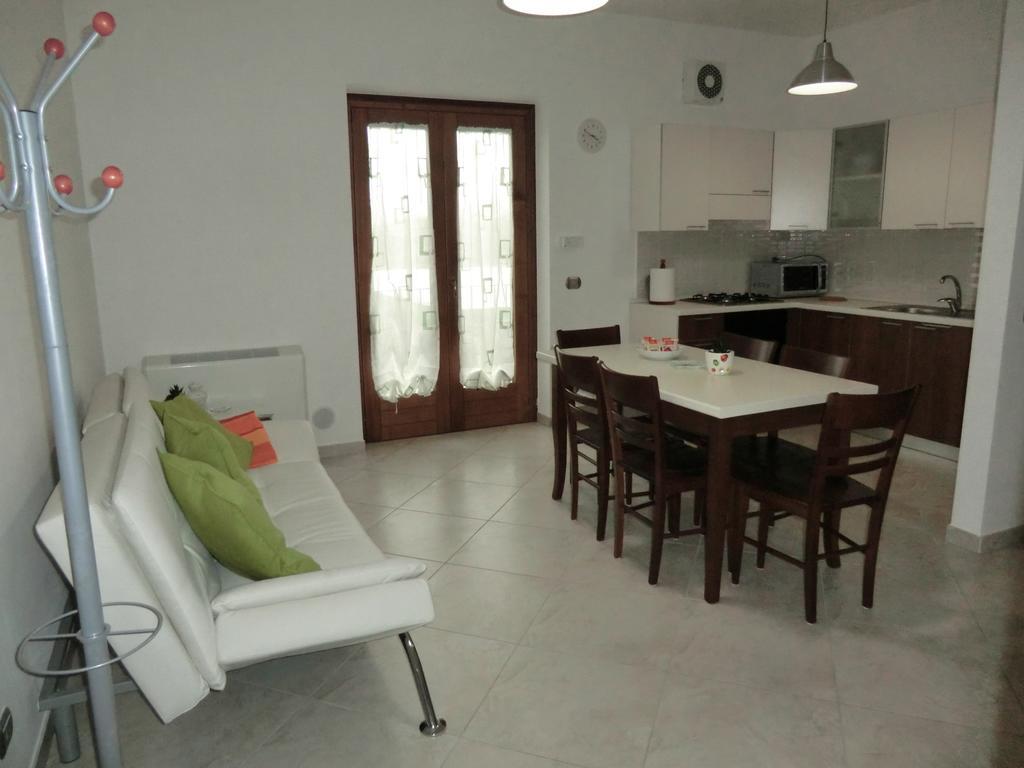 Villa Holidays House Sanni Agerola Zimmer foto